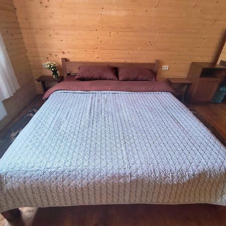 Na Hutori Hotel Татарив Екстериор снимка